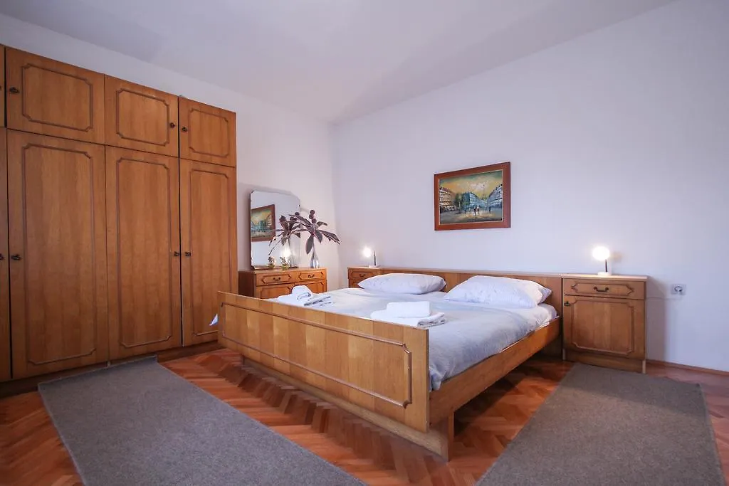 Apartment Cvita Trogir